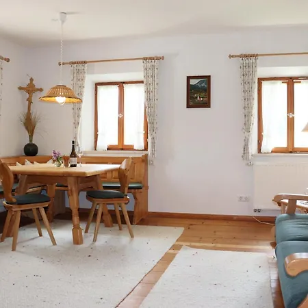 مزرعة للإقامة Weissnhof سامربيرغ